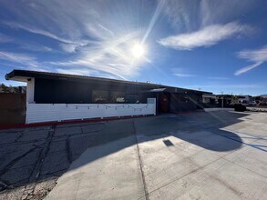 56193 Twentynine Palms Hwy, Yucca Valley, CA for lease Building Photo- Image 1 of 20