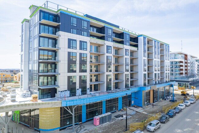 Plus de détails pour 8375 Broadcast Avenue Southwest, Calgary, AB - Commerce de détail à louer