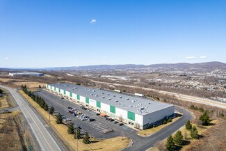 Plus de détails pour 14-46 Alberigi Dr, Jessup, PA - Industriel à louer