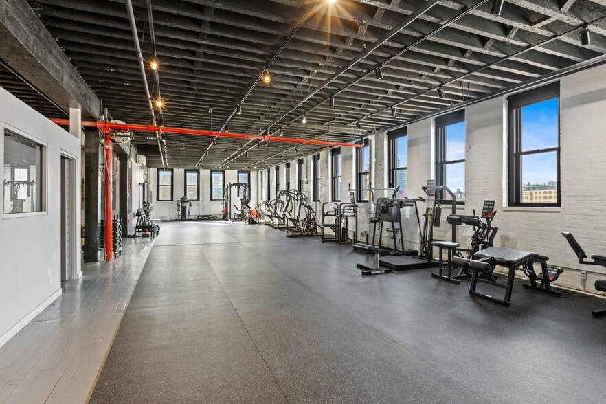 267-271 Douglass St, Brooklyn, NY for lease - Interior Photo - Image 2 of 9