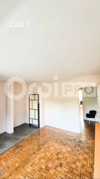 Bureau dans Joinville-le-Pont à louer - Photo intérieure - Image 3 de 6