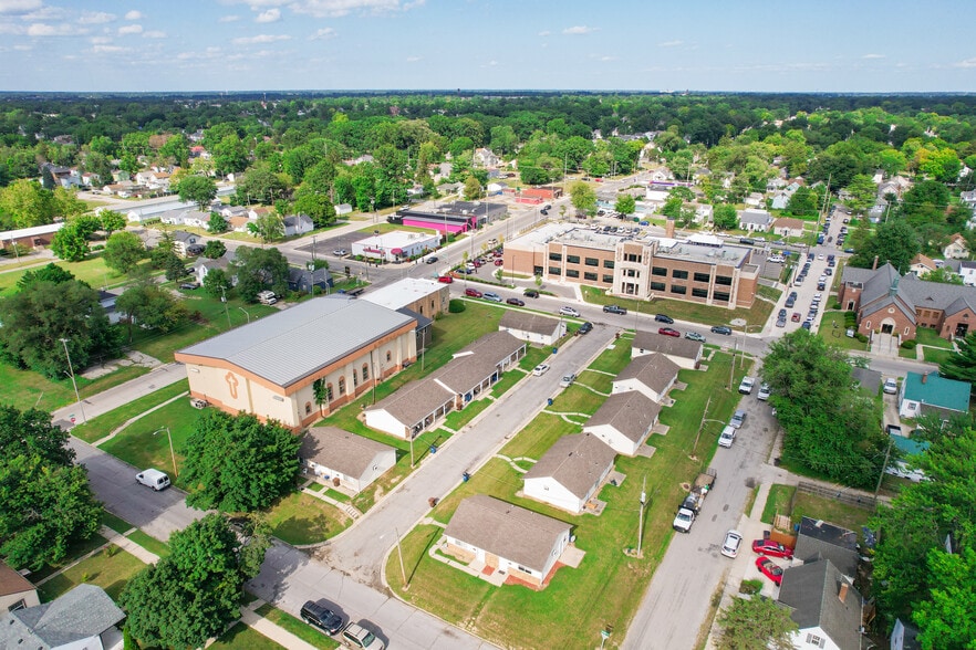 3500 Warsaw St, Fort Wayne, IN for sale - Primary Photo - Image 1 of 4