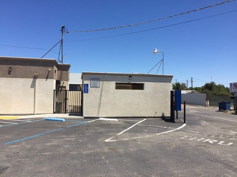 107 W Pacheco Blvd, Los Banos, CA for sale - Building Photo - Image 3 of 22