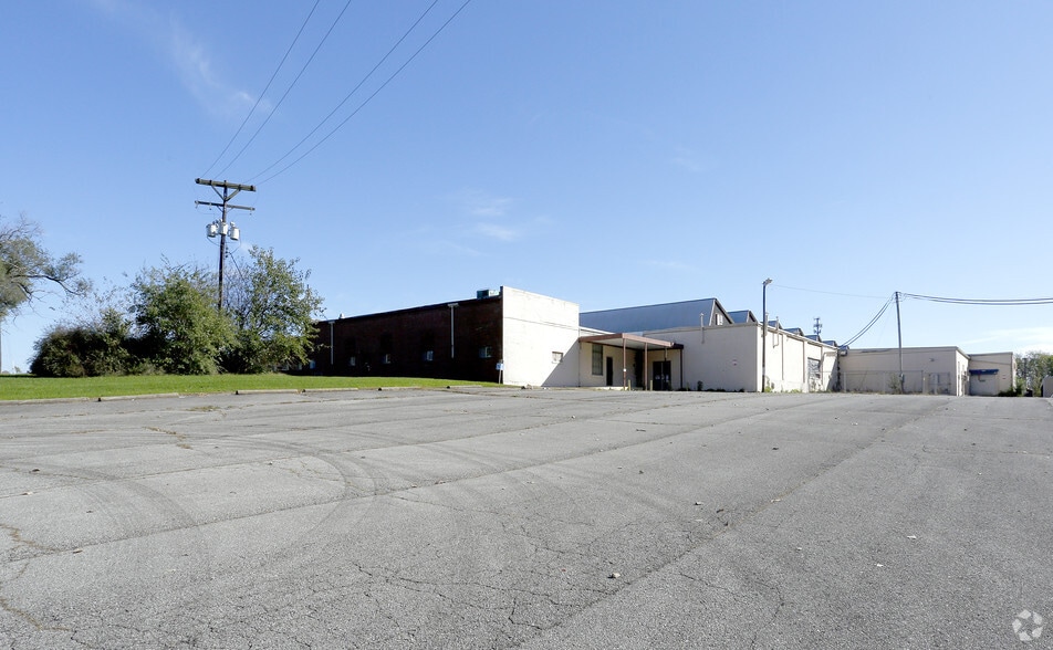 701 Hodell St, Shelbyville, IN for lease - Building Photo - Image 3 of 4