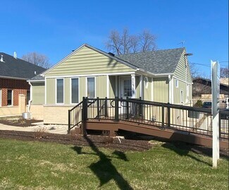 Plus de détails pour 11312 S Vine St, Huntley, IL - Bureau/Commerce de détail à louer