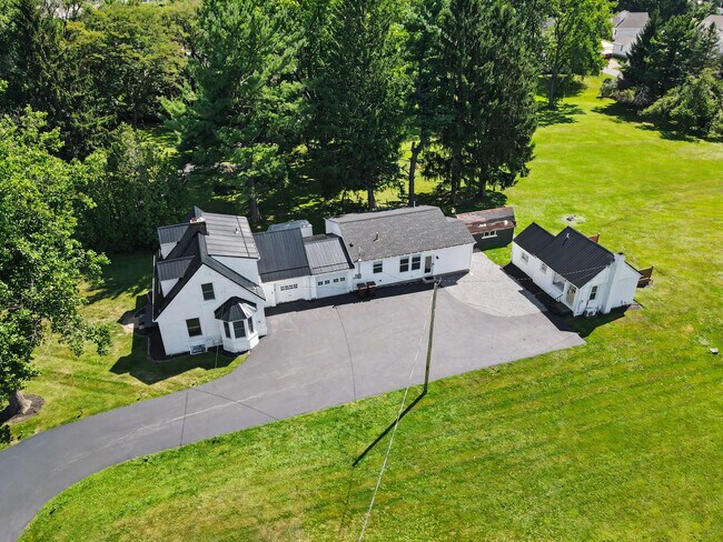 More details for 9248 Woodworth Rd, North Lima, OH - Multifamily for Sale