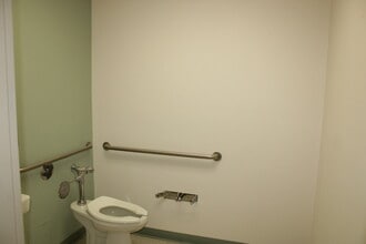 1810 Murchison Dr, El Paso, TX à louer Photo intérieure- Image 2 de 16