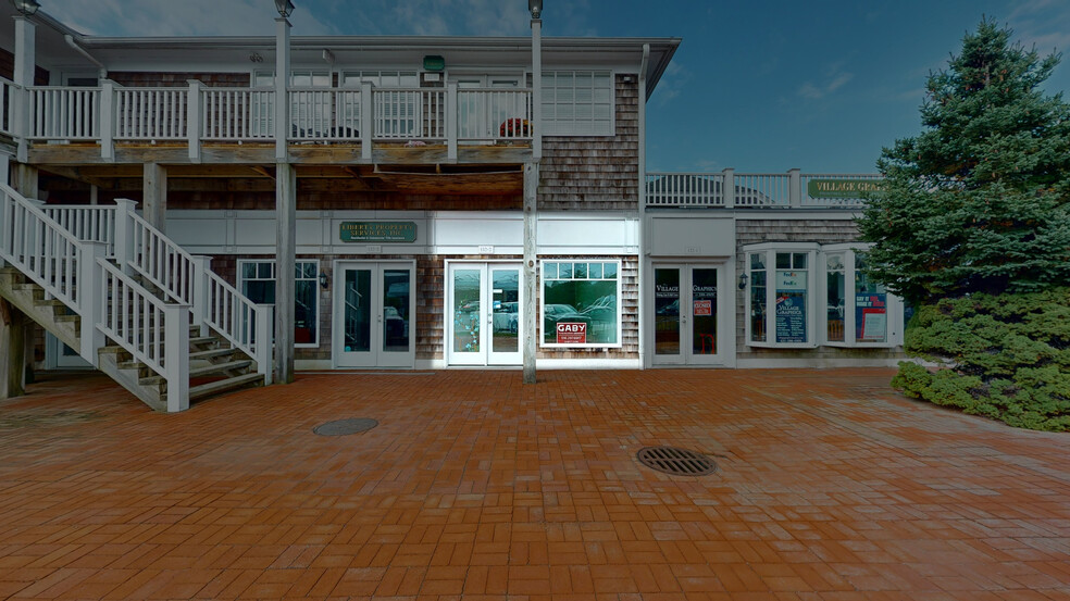 132 Main St, Westhampton Beach, NY for lease - Building Photo - Image 1 of 18