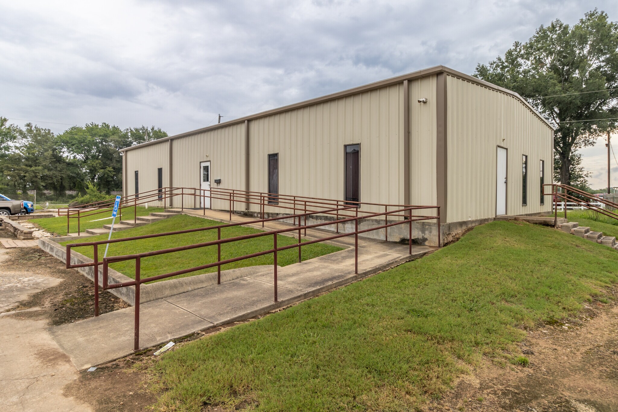 544 Meadowlark Dr, Monroe, LA à vendre Photo du bâtiment- Image 1 de 14