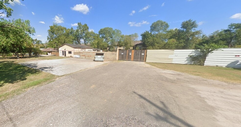 12418 Donna Dr, Houston, TX à vendre - Photo du bâtiment - Image 2 de 4