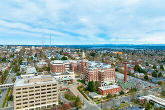 550 17th Ave, Seattle, WA - AÉRIEN  Vue de la carte