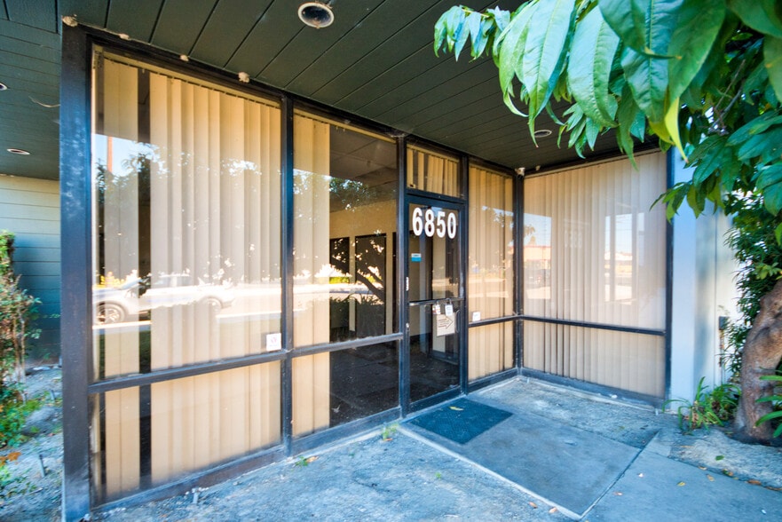 6840-6846 Suva St, Bell Gardens, CA for sale - Building Photo - Image 1 of 1