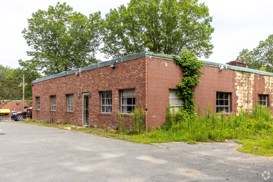 58 Dunham Rd, Beverly, MA à louer - Photo principale - Image 3 de 3