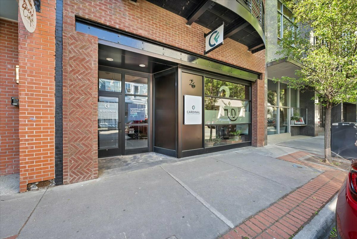 26 Church Ave SW, Roanoke, VA à vendre Photo du bâtiment- Image 1 de 1