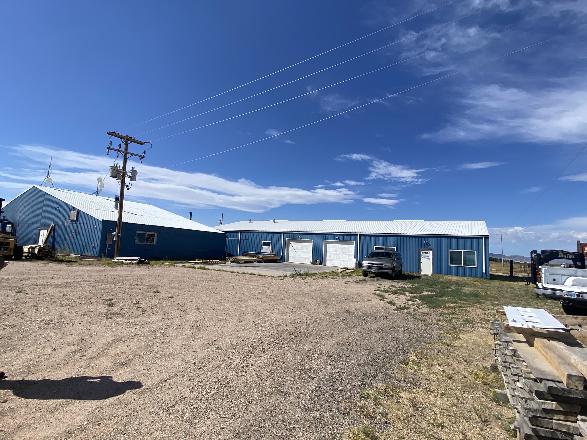 1512 State Highway 230, Laramie, WY à vendre Photo du b timent- Image 1 de 43