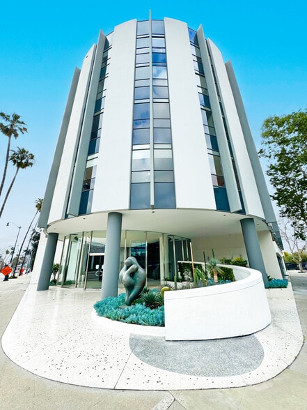 8730 Wilshire Blvd, Beverly Hills, CA for lease - Building Photo - Image 2 of 7