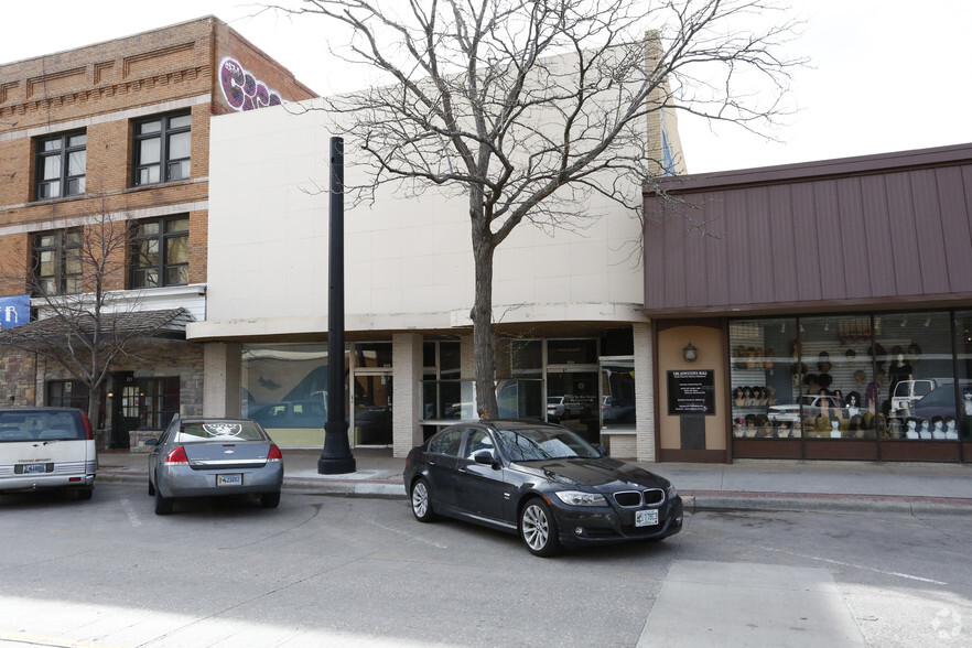 215 W 17th St, Cheyenne, WY for sale - Primary Photo - Image 1 of 1