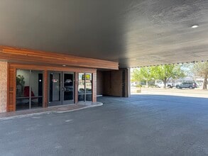 470 E Plumb Ln, Reno, NV for lease Interior Photo- Image 2 of 3