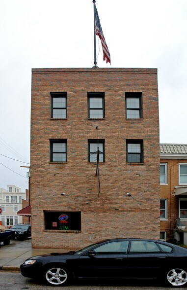 1229 Hull St, Baltimore, MD à vendre - Photo du bâtiment - Image 2 de 43