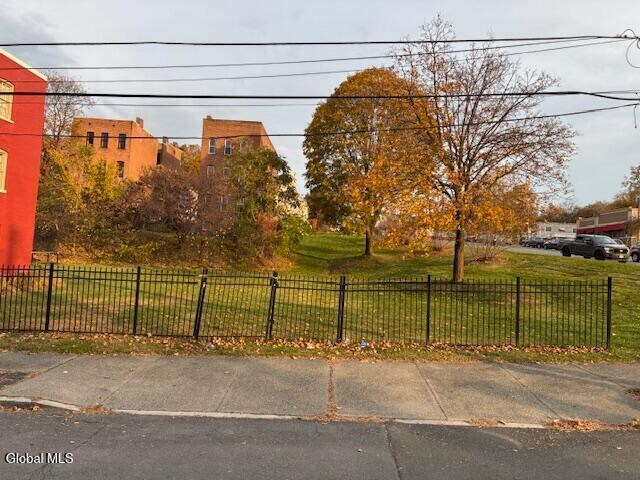 Plus de détails pour 0 Hoosick St, Troy, NY - Terrain à vendre