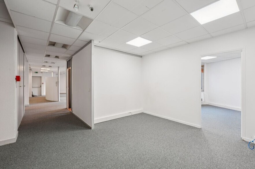 Bureau dans Levallois-Perret à louer - Photo intérieure - Image 3 de 9