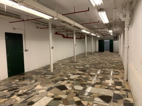 210-211 Cottage St, Poughkeepsie, NY for lease Interior Photo- Image 2 of 9