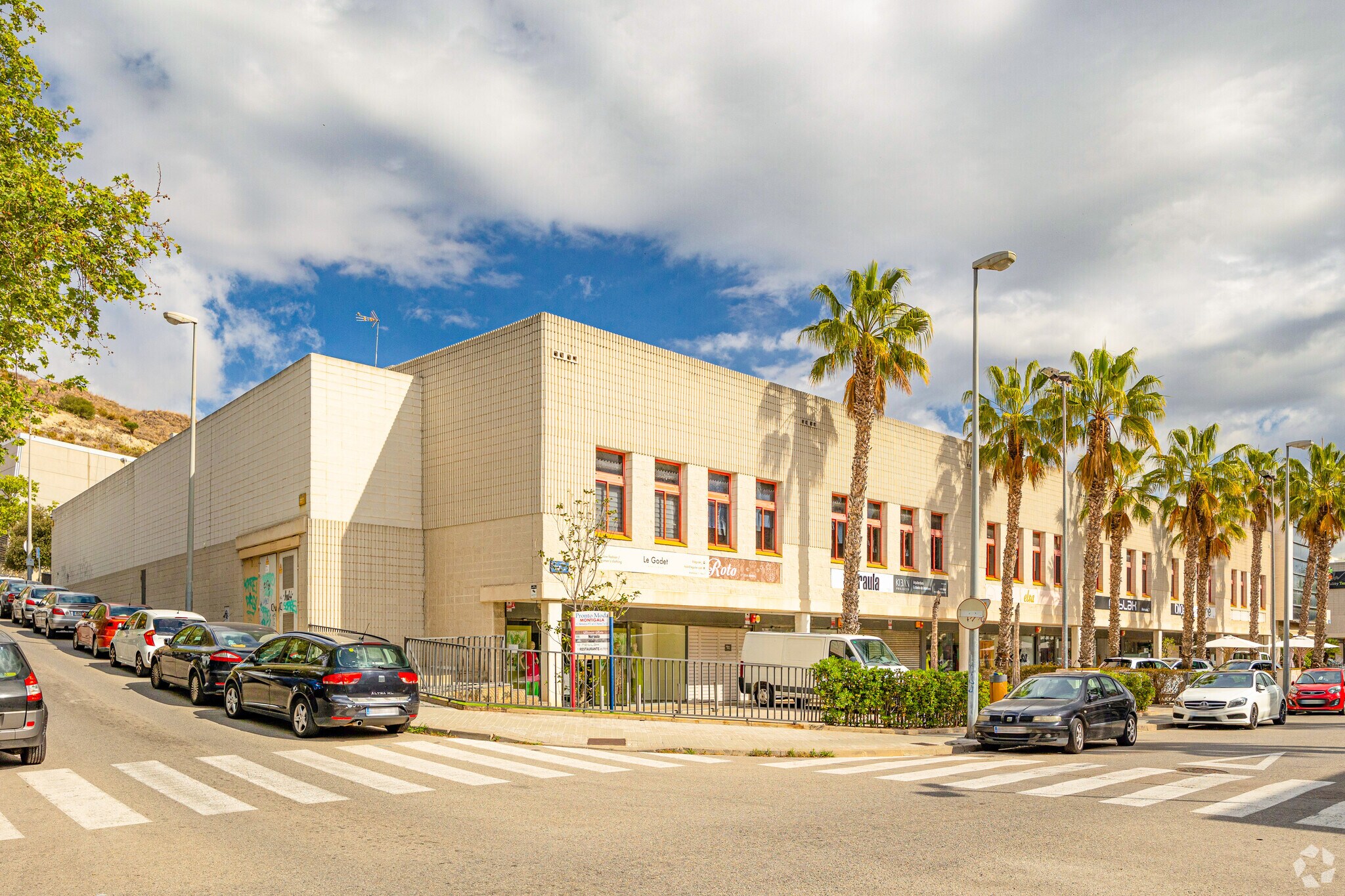 Retail in Badalona, Barcelona for sale Building Photo- Image 1 of 19