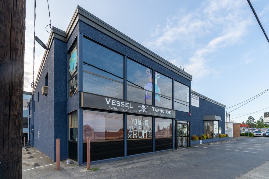 15615 Highway 99, Lynnwood, WA à louer - Photo du bâtiment - Image 1 de 6