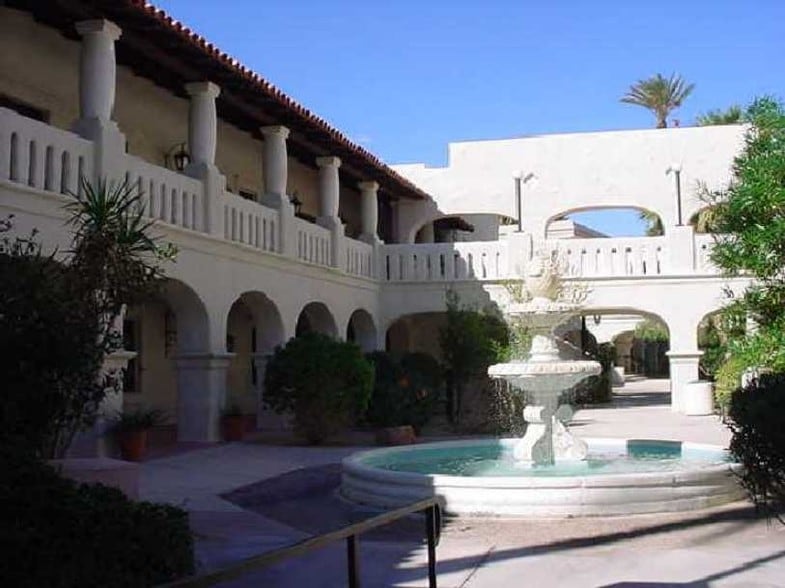 3650 S Pointe Cir, Laughlin, NV for lease - Primary Photo - Image 1 of 5