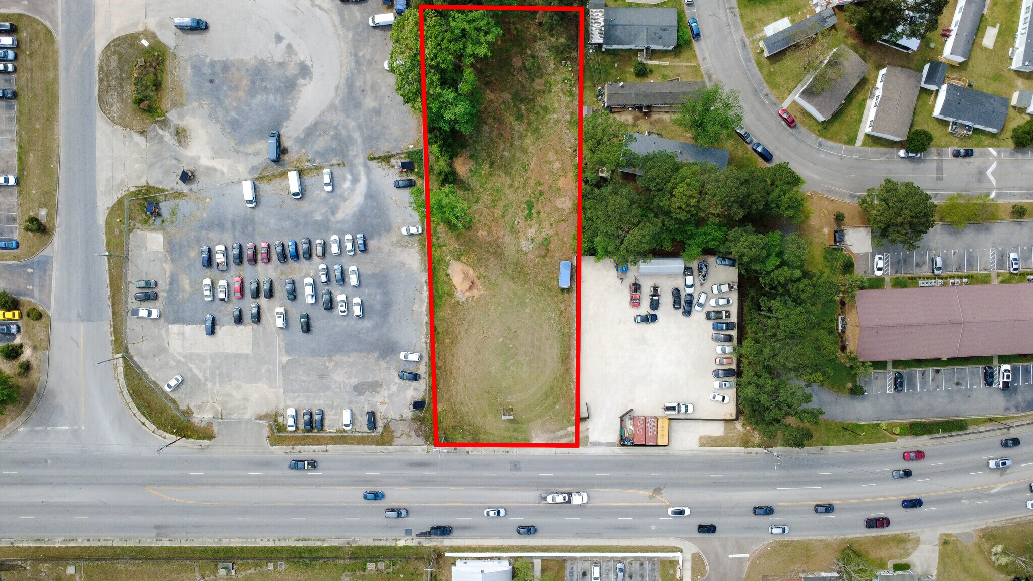 5865 N Rhett Ave, Hanahan, SC à louer Photo principale- Image 1 de 6