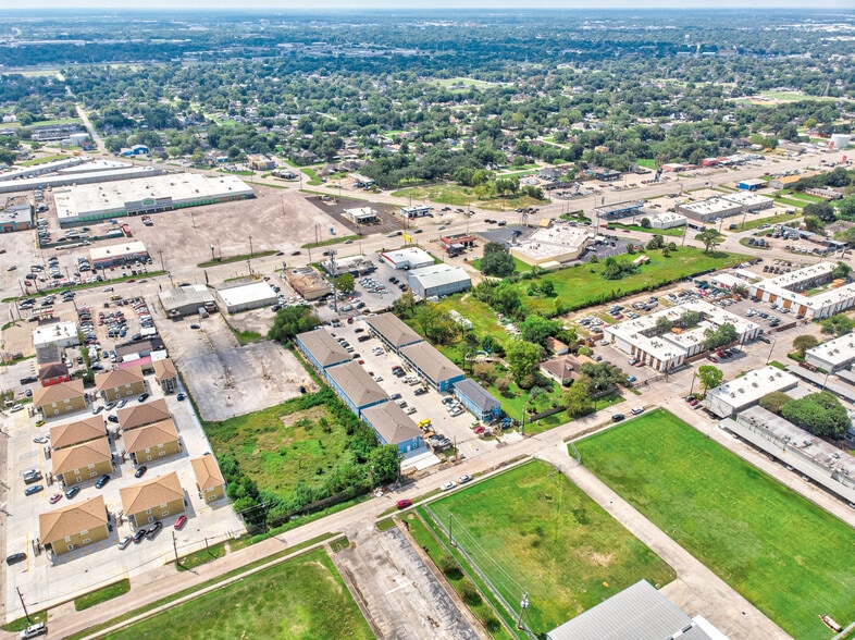 1318 Avenue A, South Houston, TX à vendre - Photo du bâtiment - Image 2 de 22