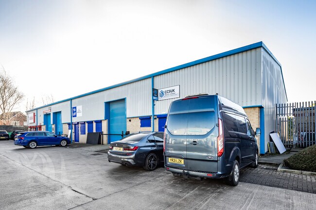 Plus de détails pour 188 Moorside Rd, Manchester - Industriel à louer
