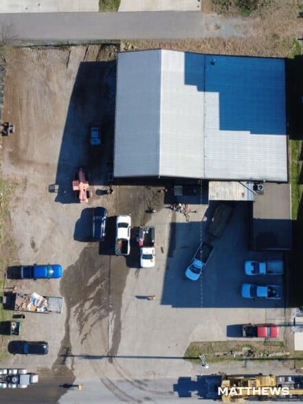 1325 Baptist World Center Dr, Nashville, TN for sale - Building Photo - Image 2 of 3