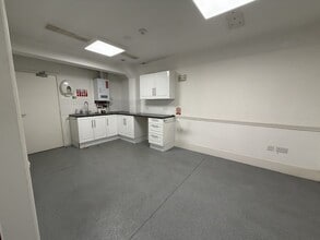 3-3A Theatre St, Preston for lease Interior Photo- Image 2 of 2