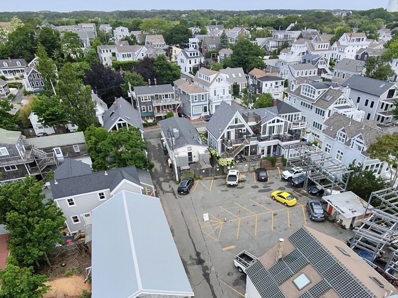 133 Commercial St, Provincetown, MA for sale - Building Photo - Image 2 of 31