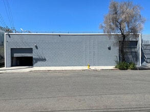 1701 Trinity St, Los Angeles, CA for lease Building Photo- Image 1 of 5