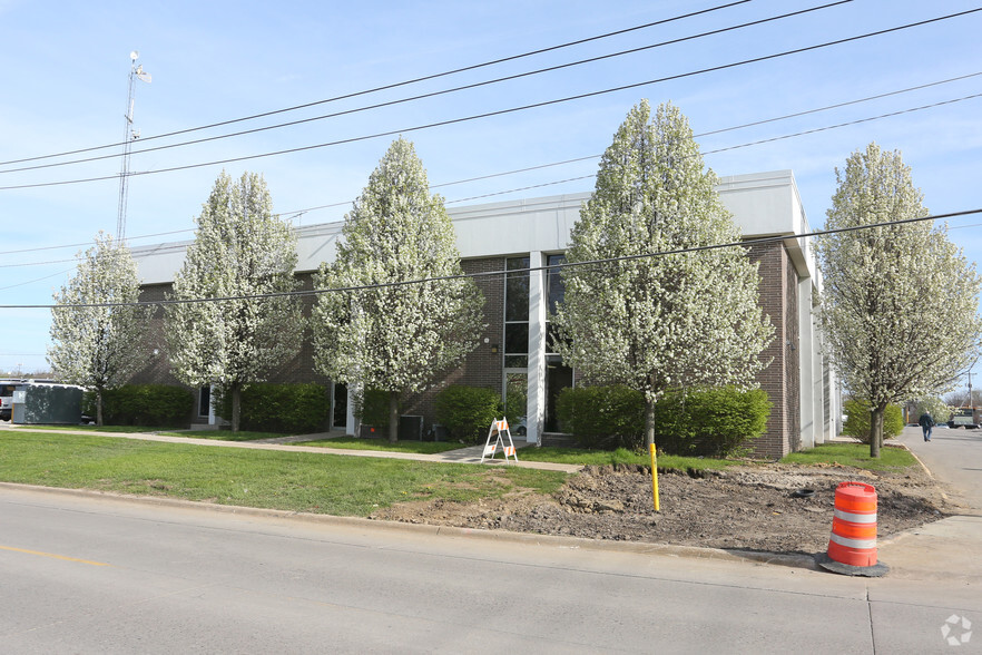 520 S Pierce Ave, Mason City, IA for sale - Building Photo - Image 1 of 26