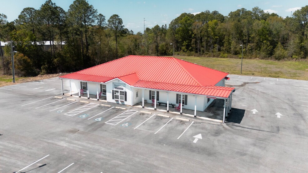 6501 Hwy 90, Moss Point, MS à vendre - Photo du bâtiment - Image 2 de 10