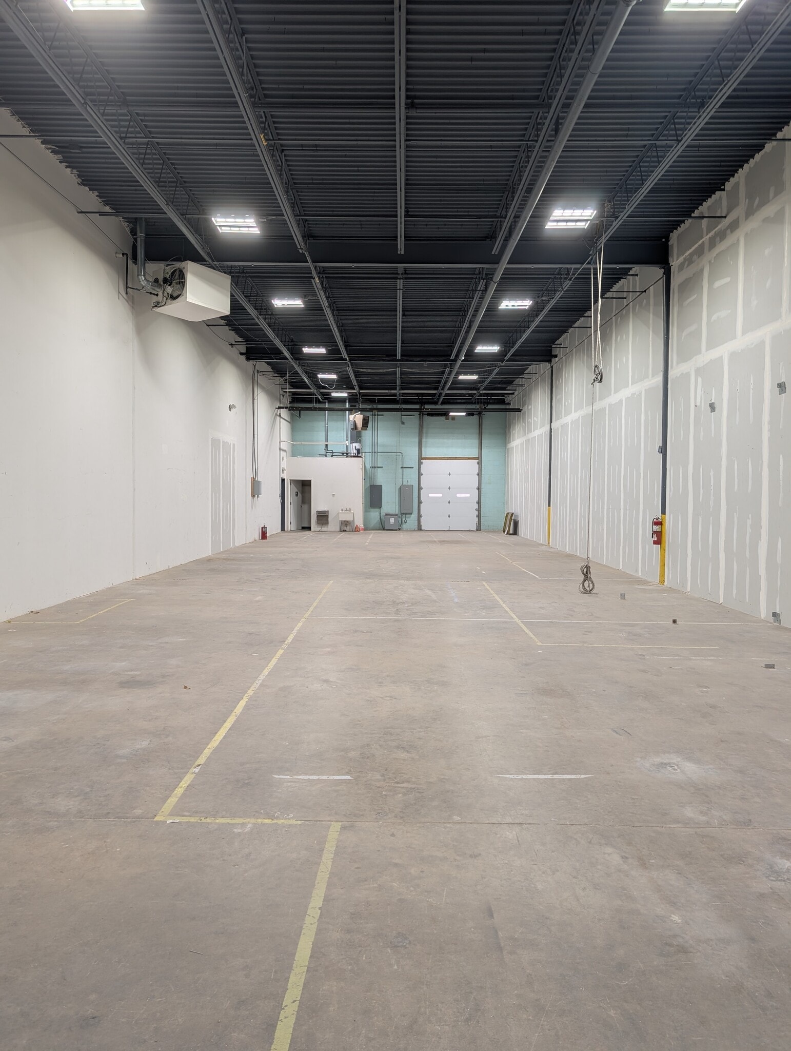 300 Clubhouse Rd, Hunt Valley, MD à louer Photo intérieure- Image 1 de 8