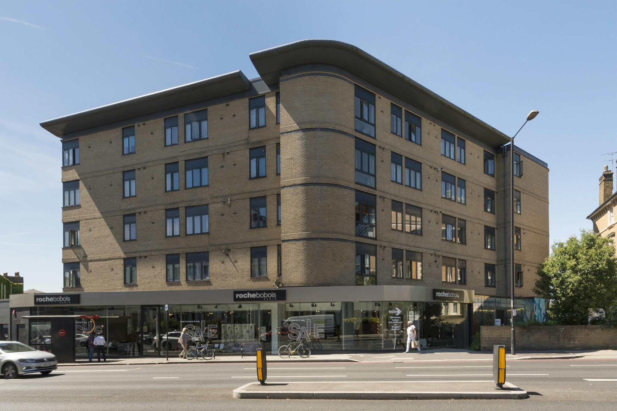 321-339 Finchley Rd, London for lease Primary Photo- Image 1 of 2