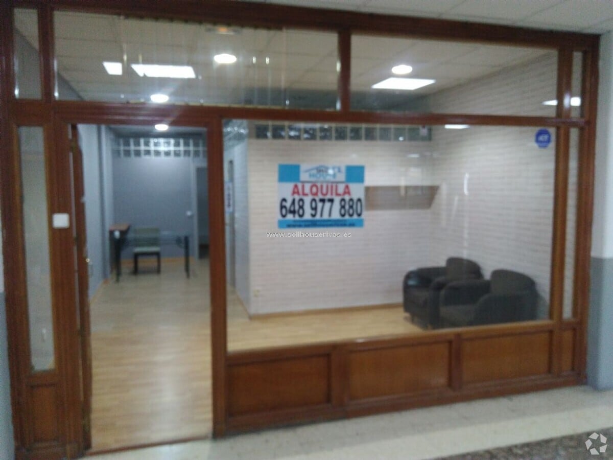 Centro Comercial Zoco, Arganda del Rey, MAD 28500 - Unit Puerta 15, Esc. E -  - Interior Photo - Image 1 of 6