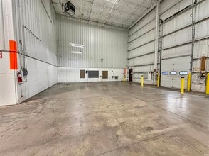 1000 S Saint Charles St, Jasper, IN for lease Interior Photo- Image 2 of 6