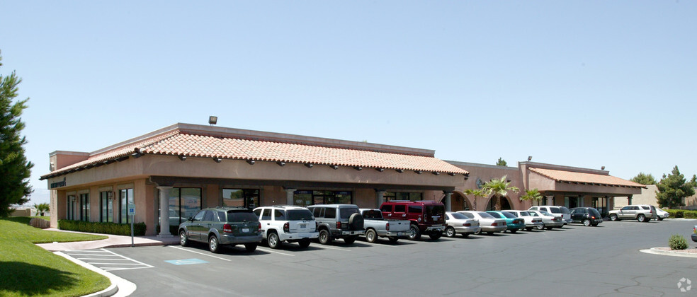 6330 S Eastern Ave, Las Vegas, NV for lease - Building Photo - Image 2 of 5