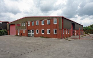 Plus de détails pour Marlborough Rd, Royal Wootton Bassett - Industriel à louer