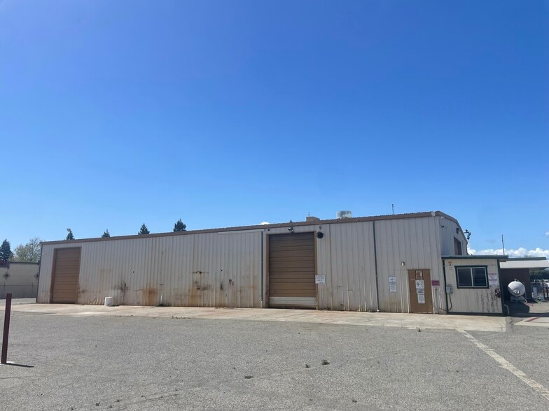 1850 N 1st St, Dixon, CA for sale - Building Photo - Image 2 of 4