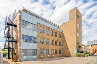 More details for Leas Rd, Guildford - Office for Lease