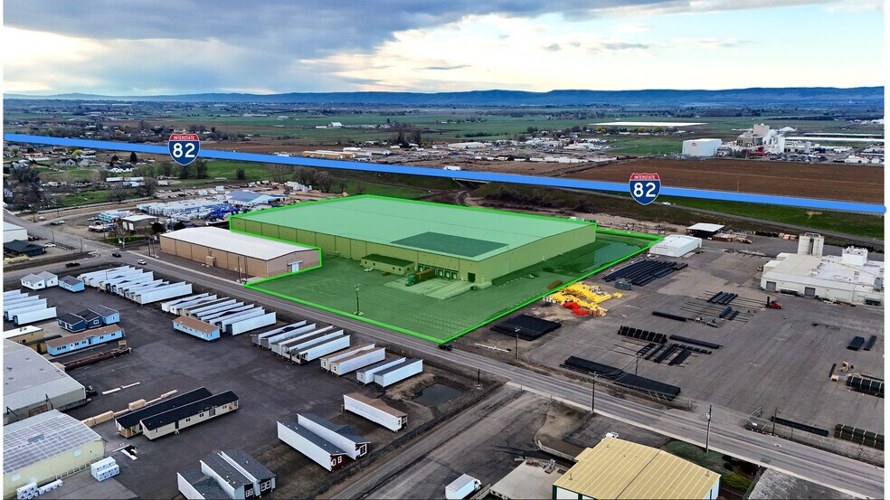 319 E South Hill Rd, Sunnyside, WA à louer - Photo du bâtiment - Image 1 de 15