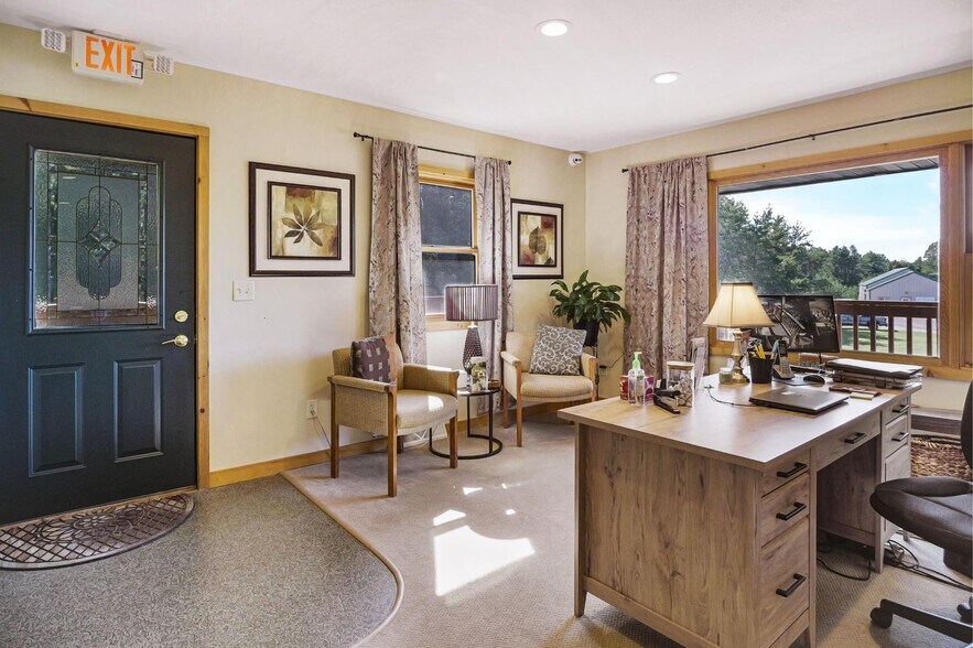 8778 Earls Ct, Woodruff, WI à vendre - Photo du bâtiment - Image 2 de 8