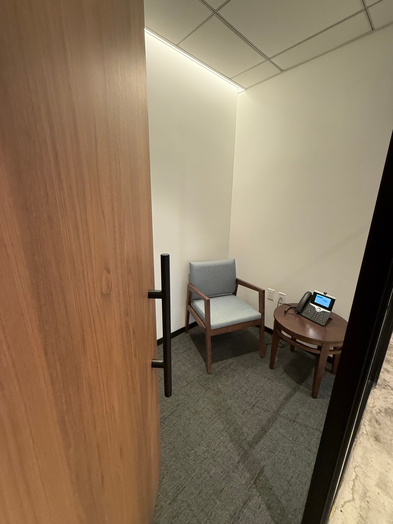 1370 Avenue of the Americas, New York, NY for lease Interior Photo- Image 1 of 6