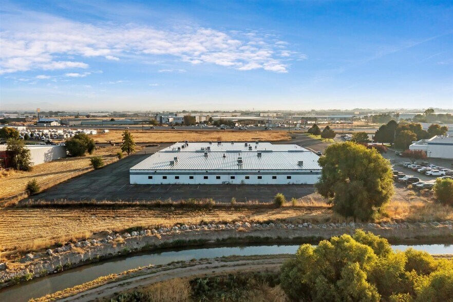 1 Idea Way, Caldwell, ID à vendre - Photo du bâtiment - Image 3 de 11